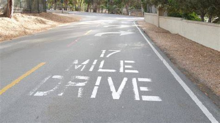 How much does it cost to drive the 17-Mile Drive?