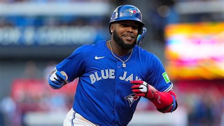 How much does Vladimir Guerrero Jr get paid?