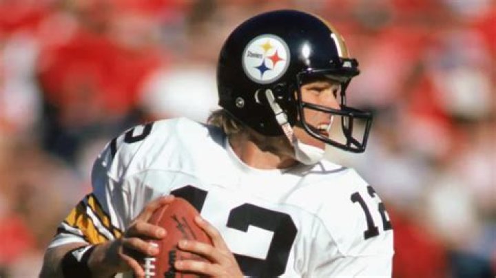 How much is Terry Bradshaw worth financially?
