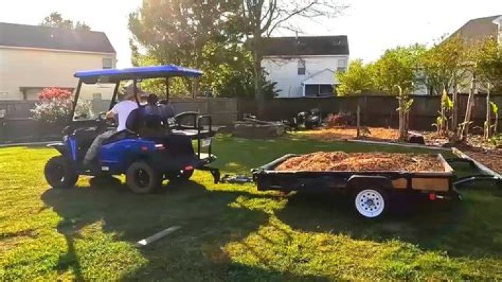 How much weight can a golf cart pull?