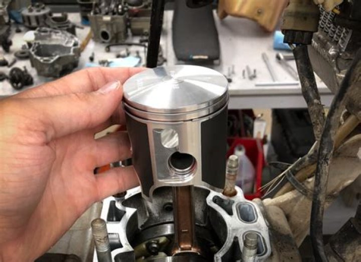 How often should you change a piston on a 2-stroke?