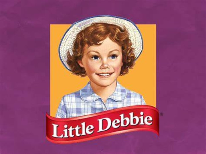 How old is Debbie in season 9?