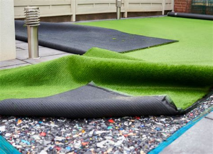 How toxic is artificial turf?
