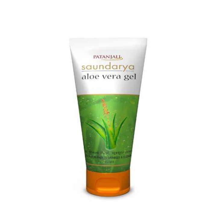 How use saundarya aloe vera gel Kesar Chandan?