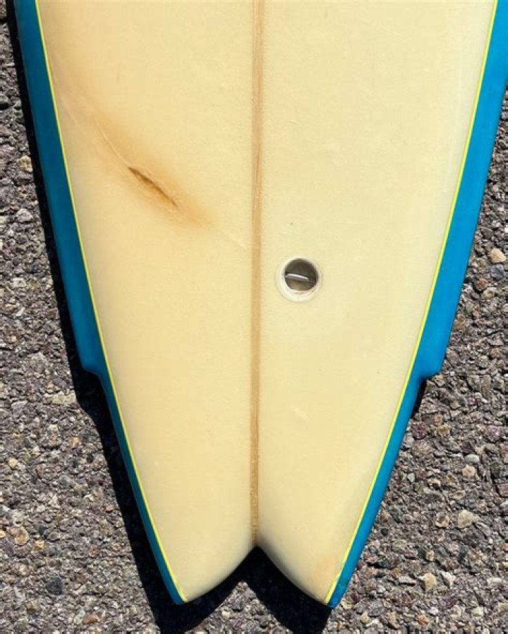 Is a swallow tail surfboard good for beginners?