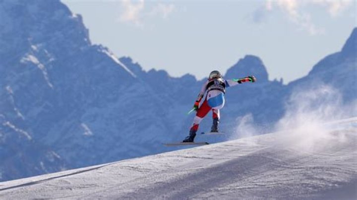 Is Alpine skiing downhill?