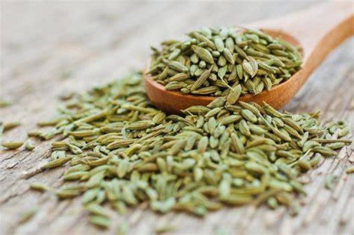 Is anise seeds the same as fennel seeds?