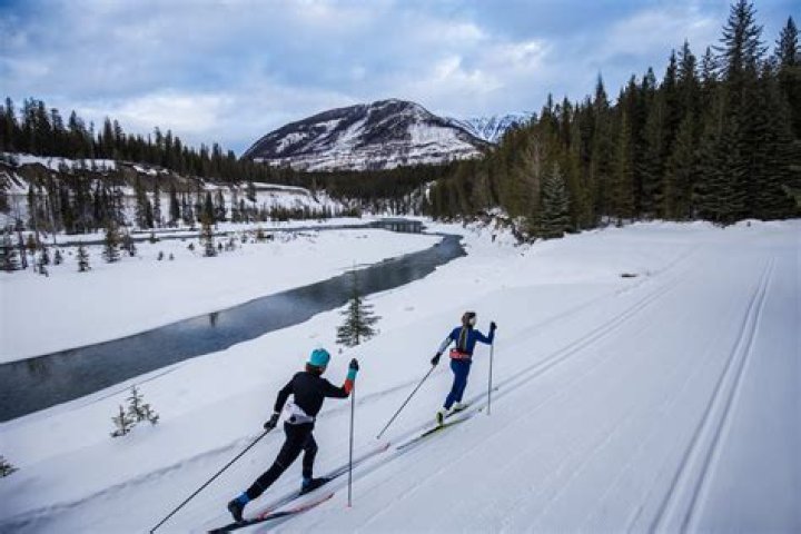 Is cross-country skiing better than walking?