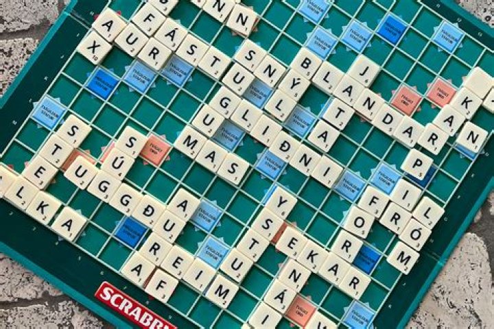 Is CU a valid scrabble word?