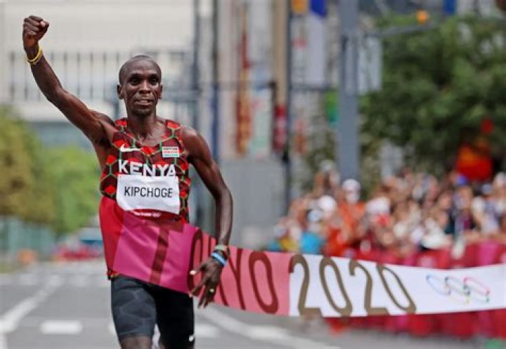 Is Eliud Kipchoge rich?