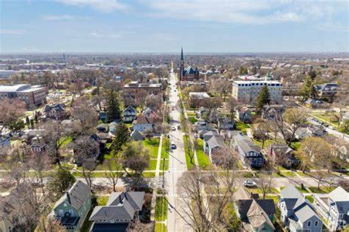 Is Fort Hill a good neighborhood?