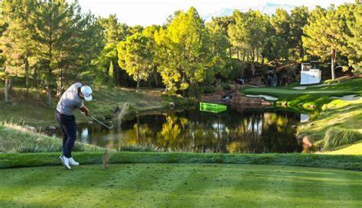 Is golf expensive in China?