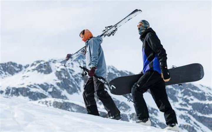 Is it easier to ski with wider skis?