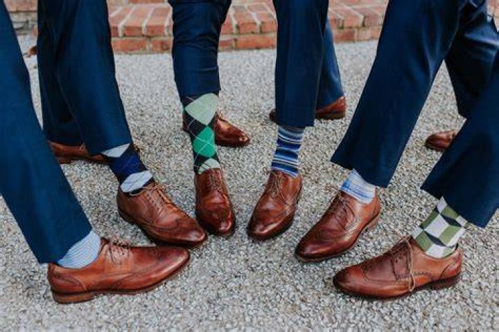 Is it OK to wear the same shoes every day?