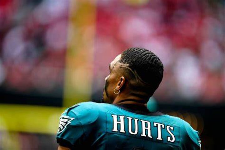 Is Jalen Hurts a dual threat QB?
