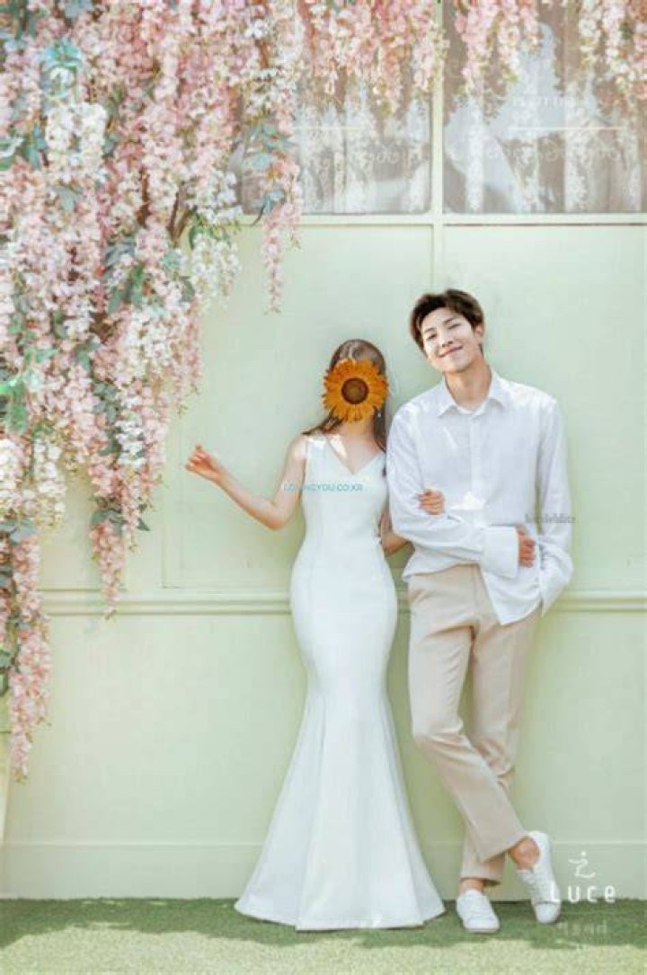 Is Kim Namjoon married 2020?