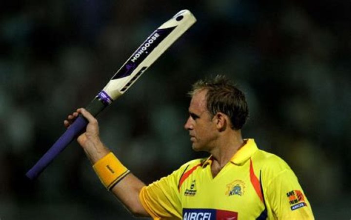 Is Mongoose bat banned in cricket?