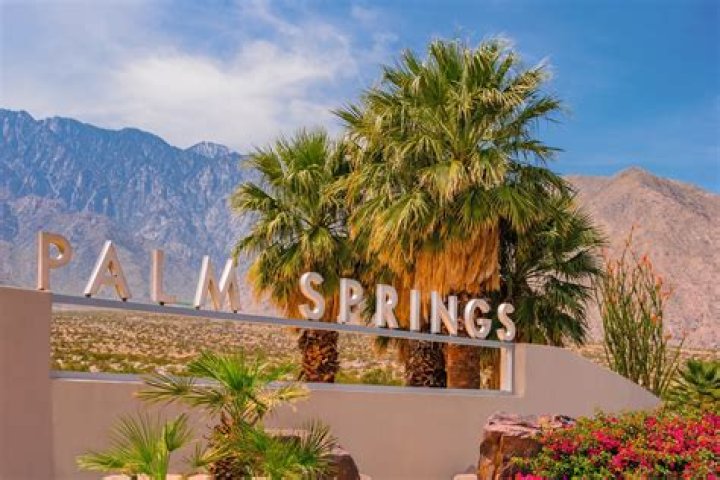 Is Palm Springs cheap to live?