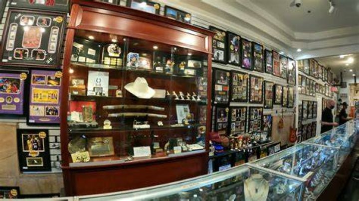 Is Pawn Stars a real pawn shop?