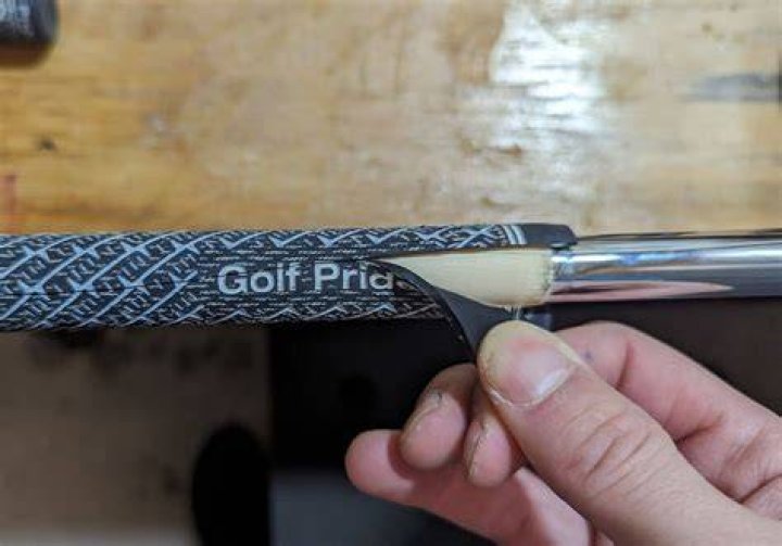 Is regripping golf clubs hard?