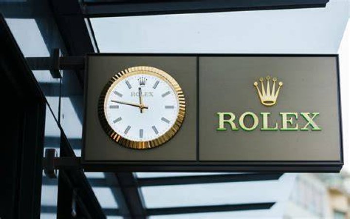 Is Rolex cheaper in Switzerland?