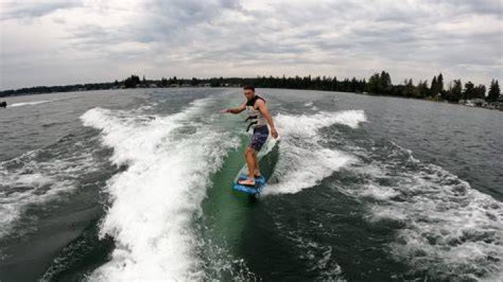 Is surfing harder than wakesurfing?