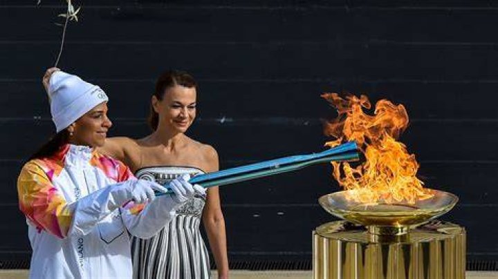 Is there an Olympic flame?
