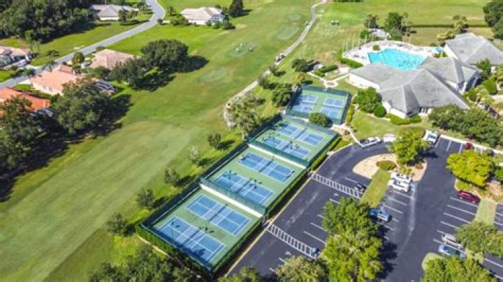 Is there pickleball in The Villages FL?