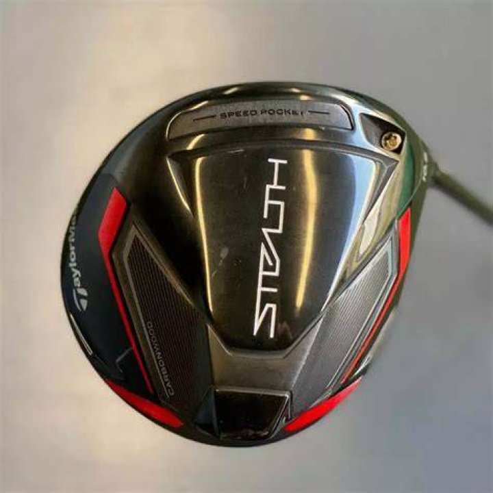 Is Tiger using the stealth driver?