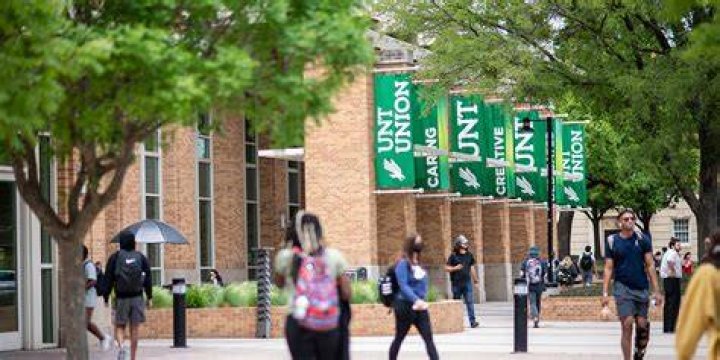 Is UNT Dallas a good school?