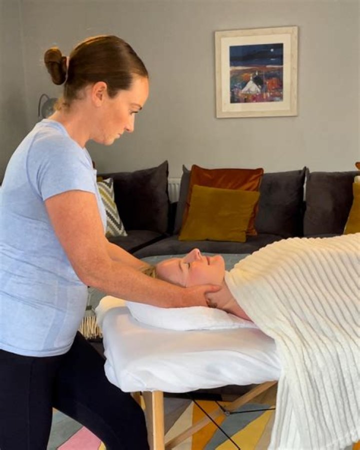 Should I rest after deep tissue massage?
