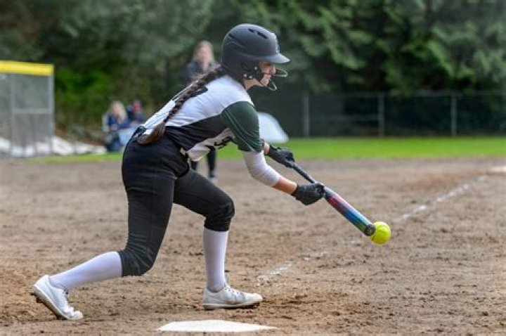 Should you bunt with bases loaded?