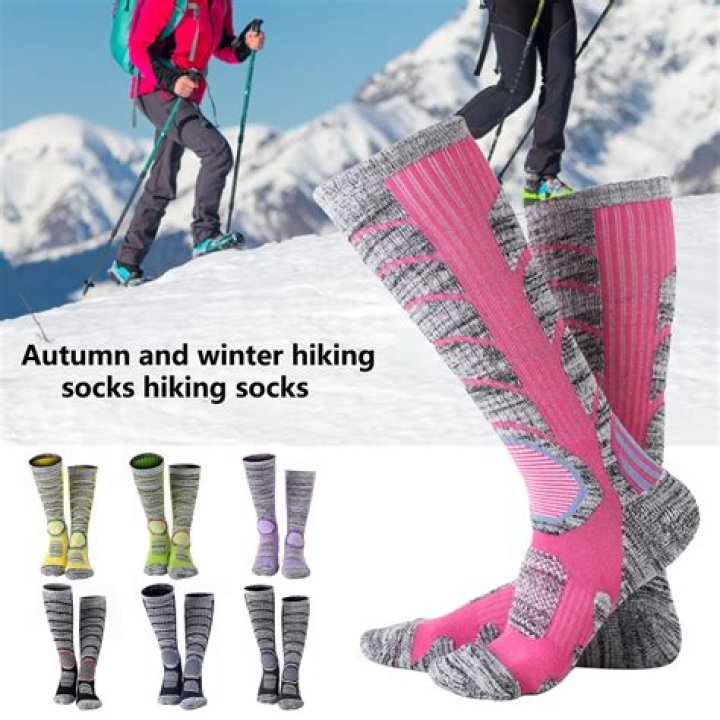 Should you double socks for snowboarding?