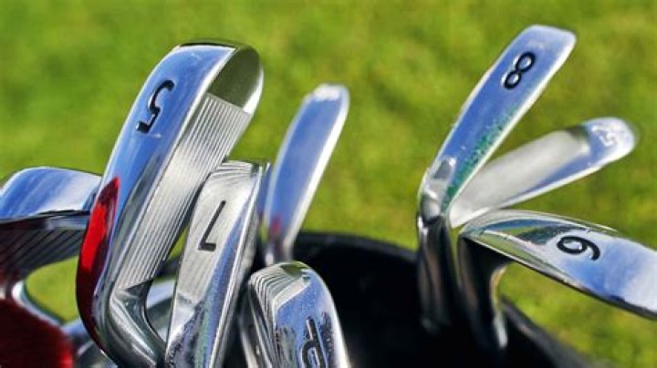 Should you wax your golf clubs?
