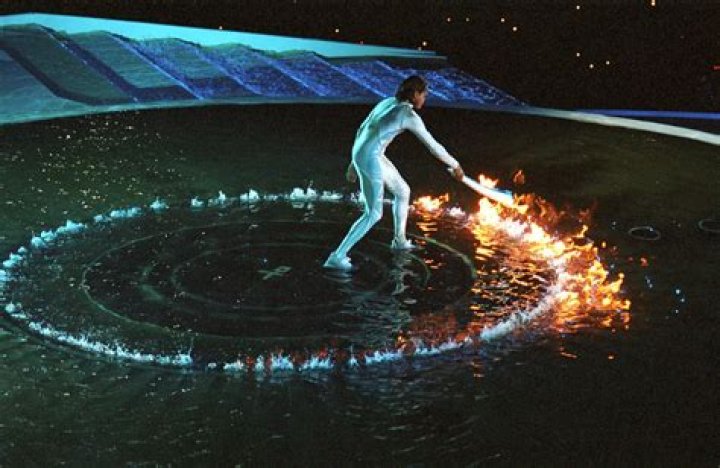 Was Cathy Freeman a torch bearer?