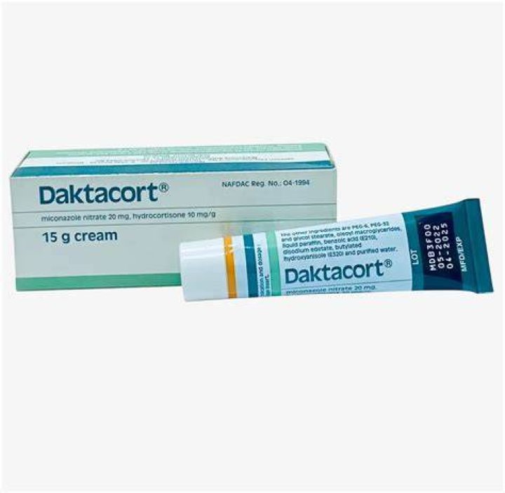 What are the side effects of Daktacort cream?