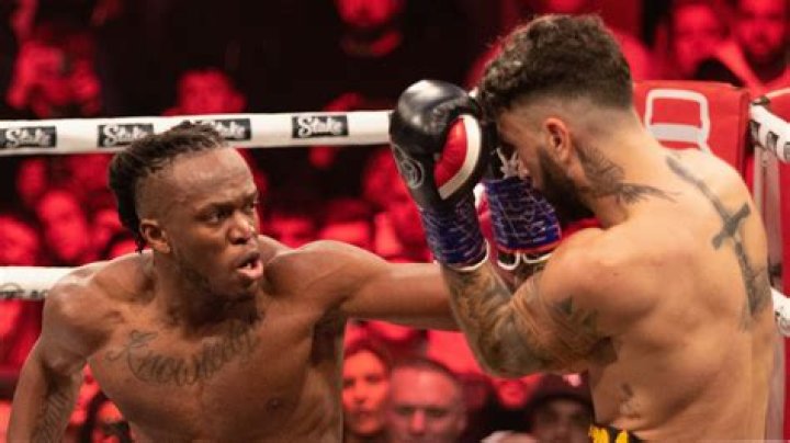 What channel is the boxing on BT?