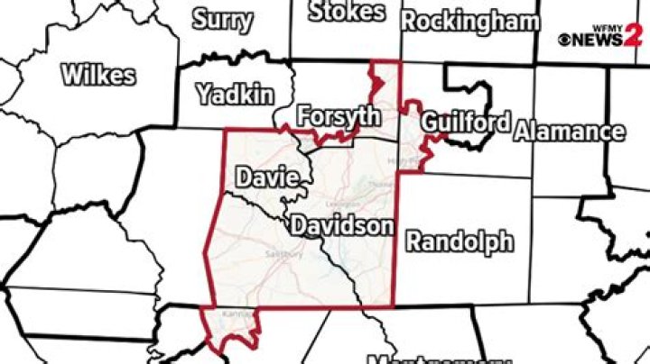 What counties surround Forsyth County GA?