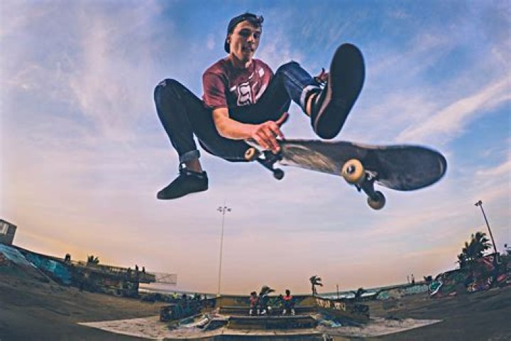 What do pro skaters ride?