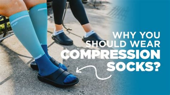 What do yellow socks mean?