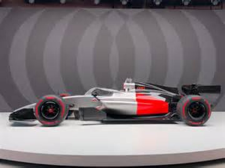 What does F1 livery mean?