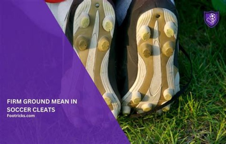 What does forward mean in soccer?