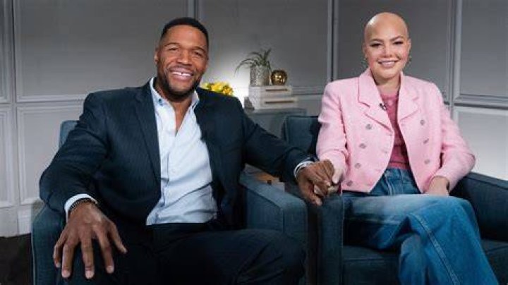 What does Michael Strahan make a year?