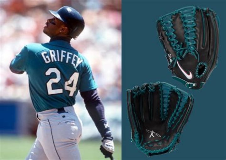 What glove did Ken Griffey Jr use?