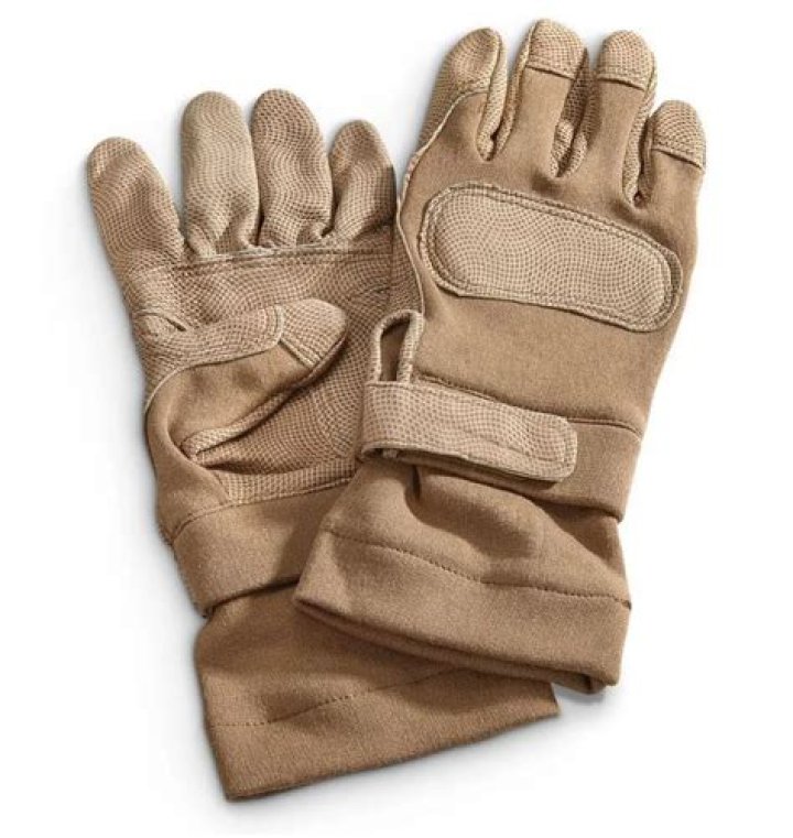 What gloves does the USMC use?