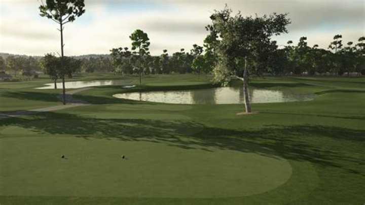 What golf courses are in 2K21?