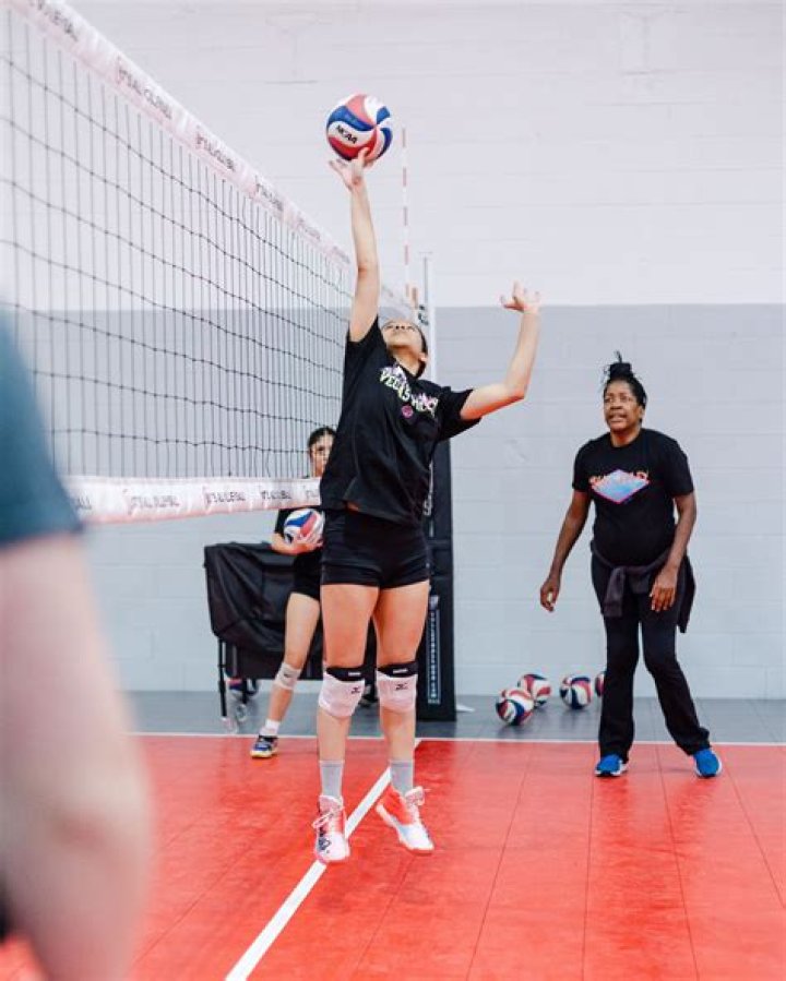 What is a double in volleyball for a setter?