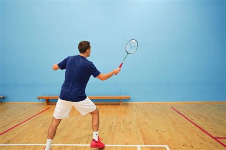 What is a forehand smash?