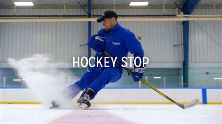 What is a hockey stop in skiing?