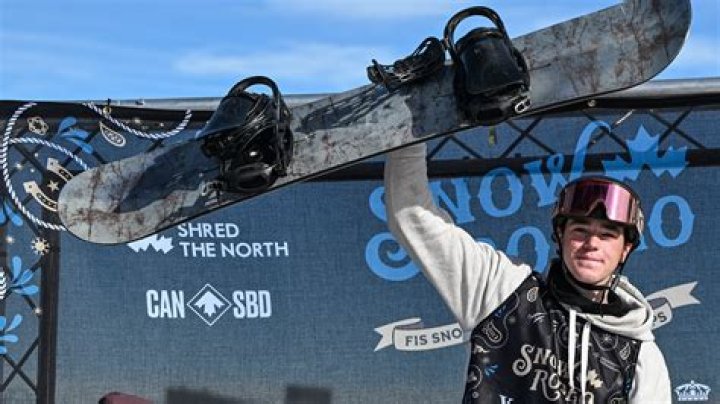 What is free riding snowboarding?